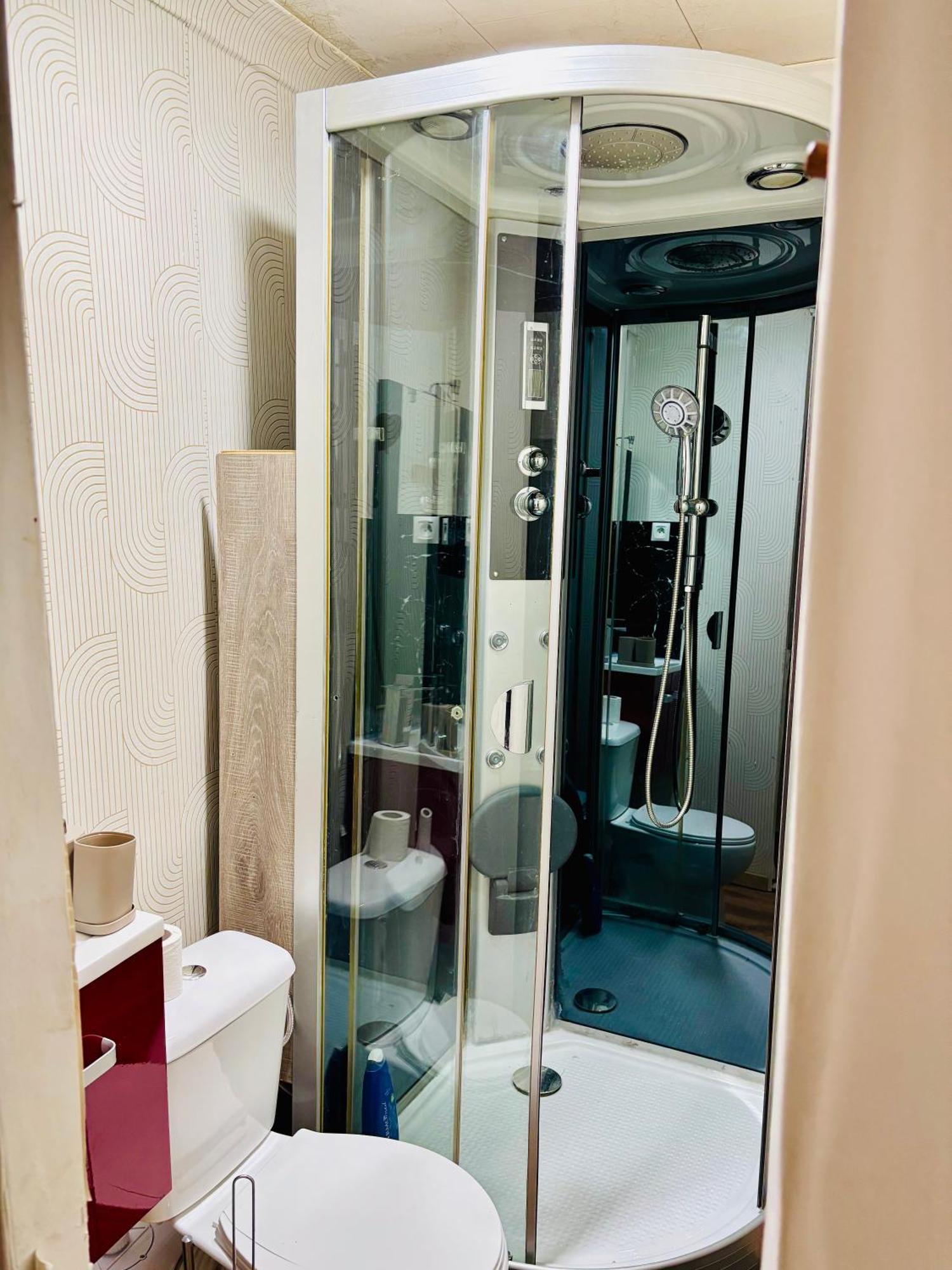 Heers Cozy&Calm Room With Ensuite מראה חיצוני תמונה